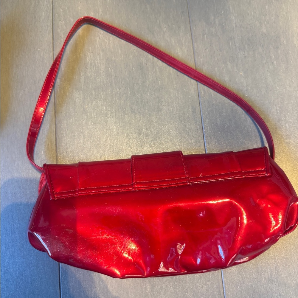 Red Flower Purse - Picture 3 of 4